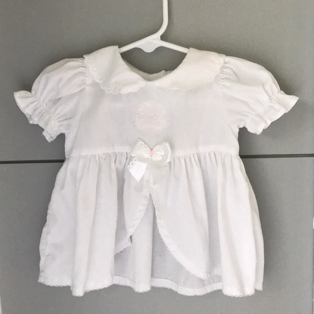 Vintage Carter’s baby top